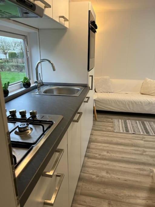 Gezellige Chalet In Lithse Ham Exteriör bild